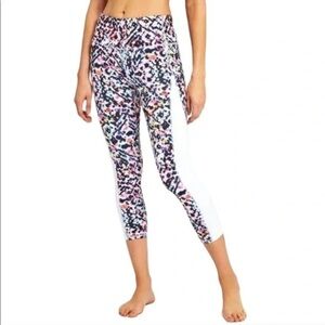 Athleta Watercolor Chaturanga Capri Leggings Size L